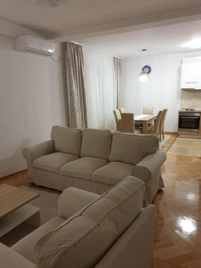 Dobi Apartmani Wing ヤゴディナ エクステリア 写真